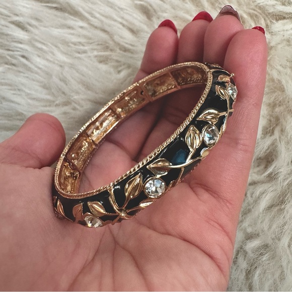 Vintage 🖤 Black & Gold Tone Enamel Stretch Bangle Bracelet Rhinestone Art Deco - Picture 1 of 10